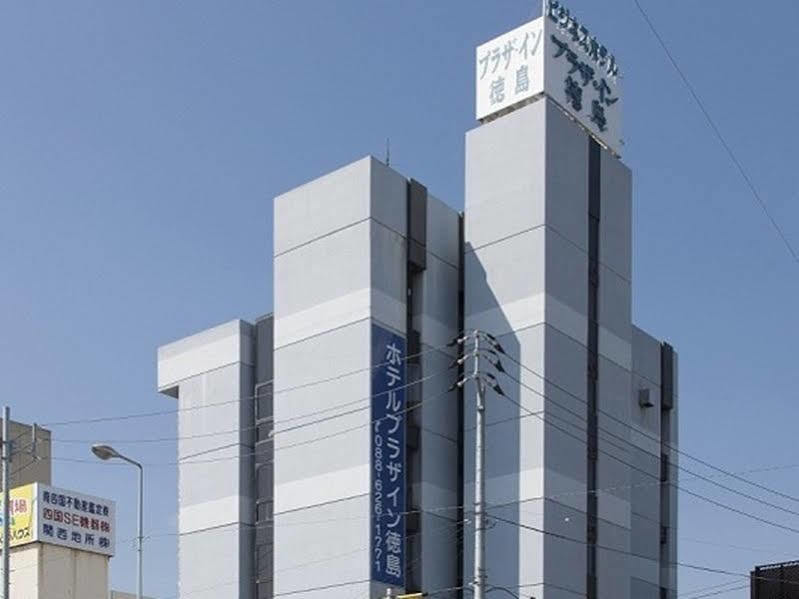 Hotel Plaza Inn Tokushima Zewnętrze zdjęcie